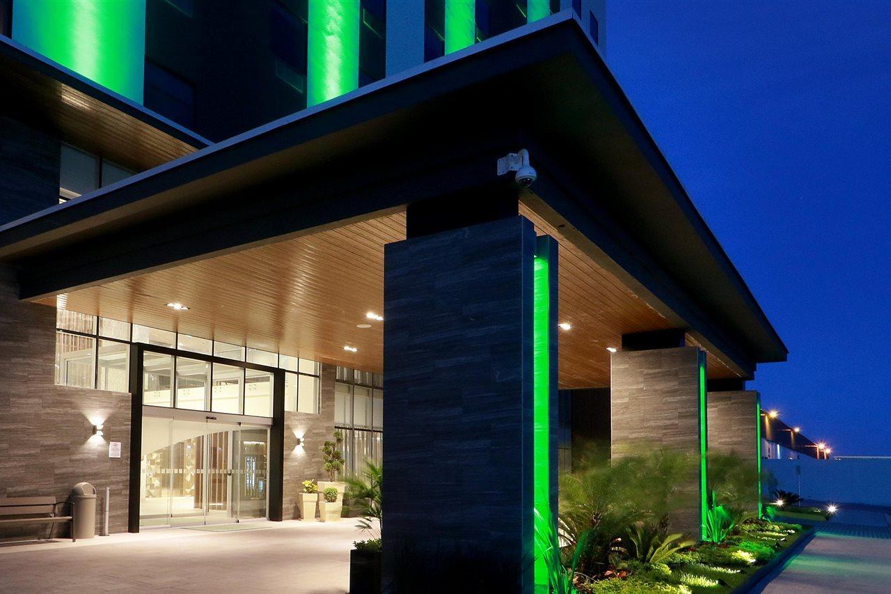 Holiday Inn & Suites Monterrey Apodaca Zona Airport, An Ihg Hotel Dış mekan fotoğraf